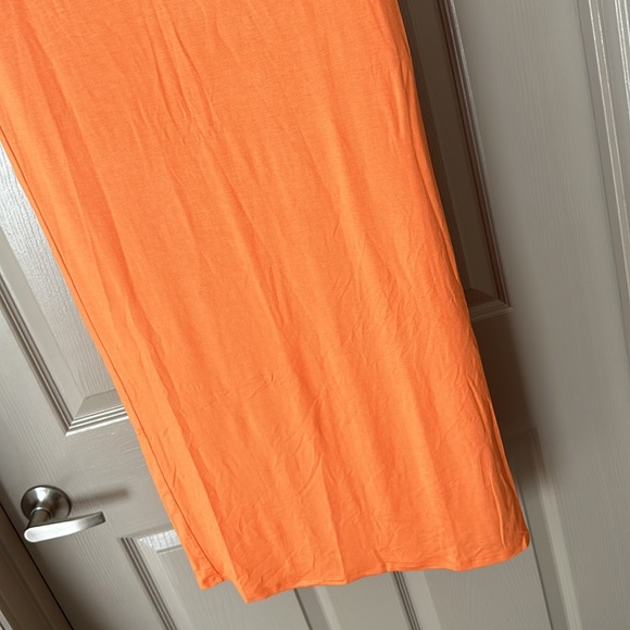 Fashion Nova | Bandeau and Maxi Skirt Set - Picture 5 of 6